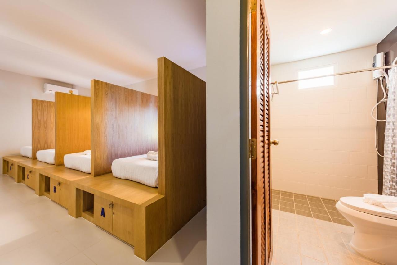 Phuket Marine Poshtel - Sha Plus Chalong Exteriör bild