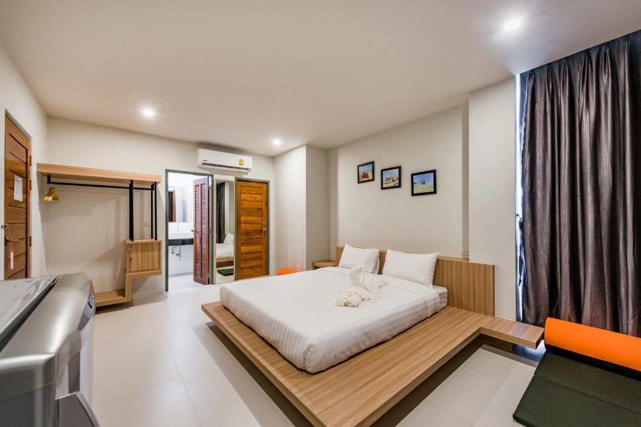Phuket Marine Poshtel - Sha Plus Chalong Exteriör bild