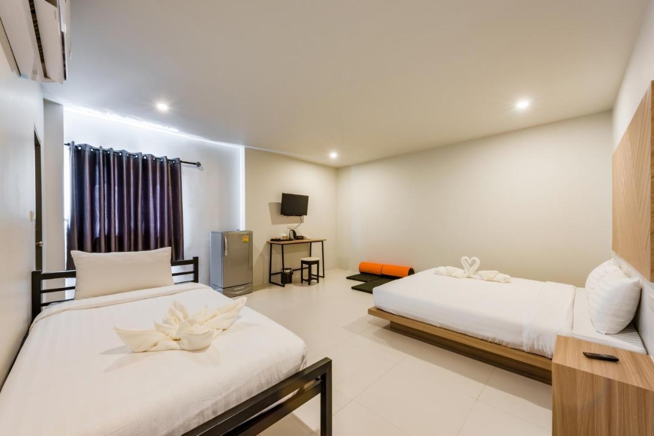 Phuket Marine Poshtel - Sha Plus Chalong Exteriör bild