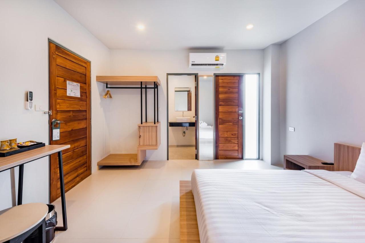 Phuket Marine Poshtel - Sha Plus Chalong Exteriör bild