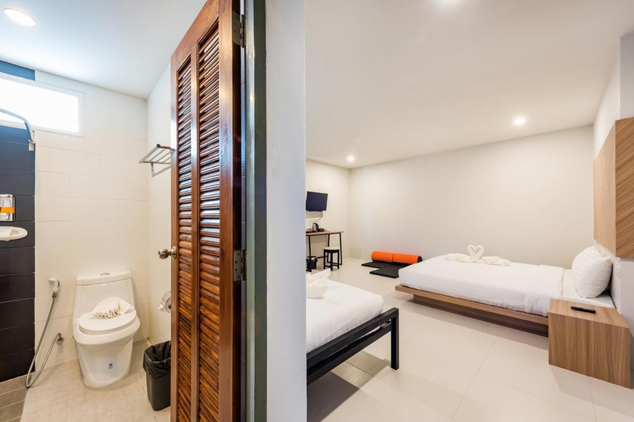 Phuket Marine Poshtel - Sha Plus Chalong Exteriör bild